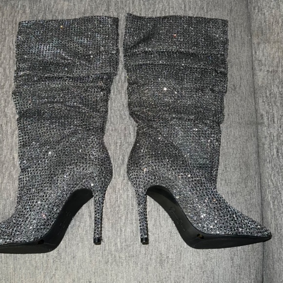 Jessica Simpson Mid-Calf Boot, size 10 - Picture 2 of 4